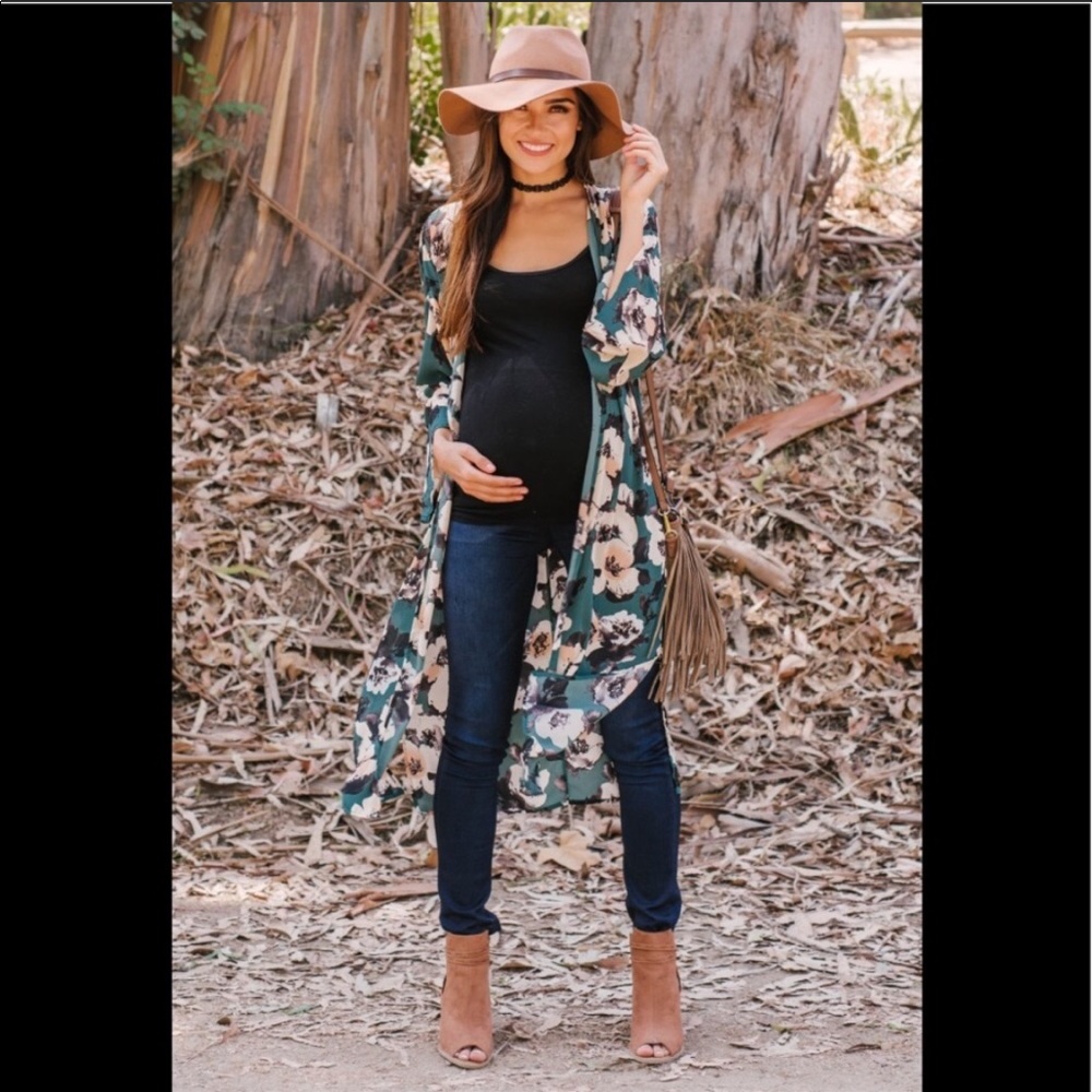 PINKBLUSH FLORAL LONG KIMONO